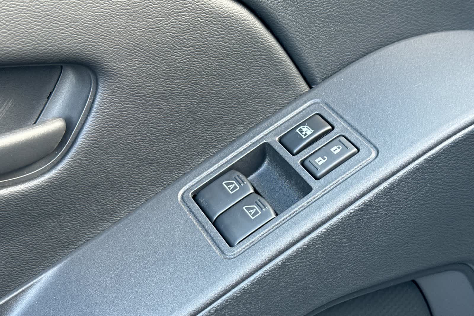 Thumbnail: 2026 Nissan Frontier - 13