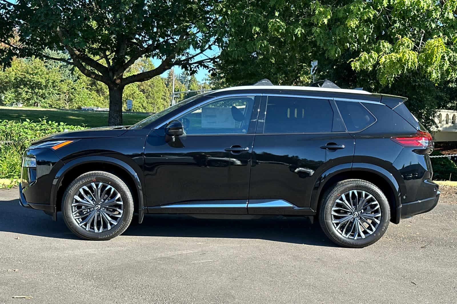 Thumbnail: 2026 Nissan Rogue - 5