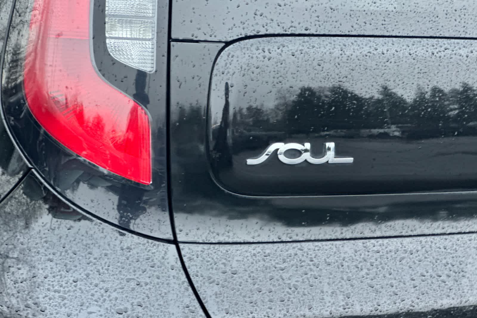 Thumbnail: 2015 Kia Soul - 25