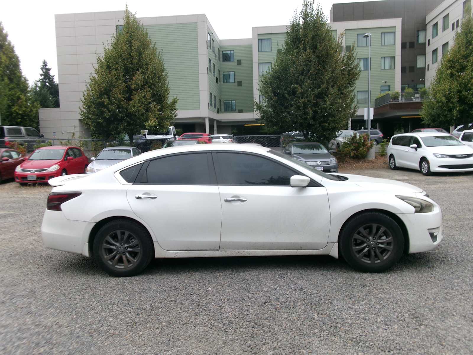 Thumbnail: 2015 Nissan Altima - 6