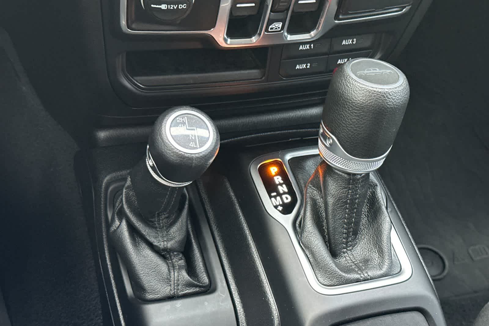 Thumbnail: 2020 Jeep Gladiator - 20