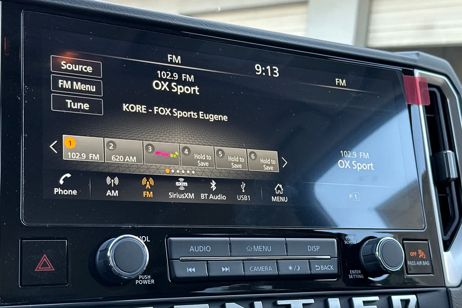 Thumbnail: 2025 Nissan Frontier - 17