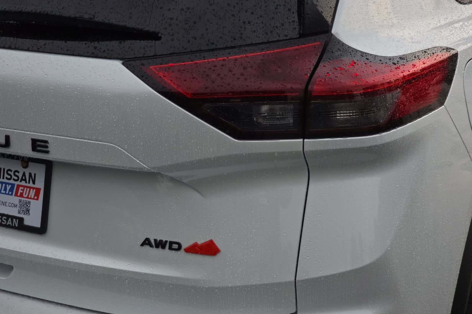 Thumbnail: 2026 Nissan Rogue - 26