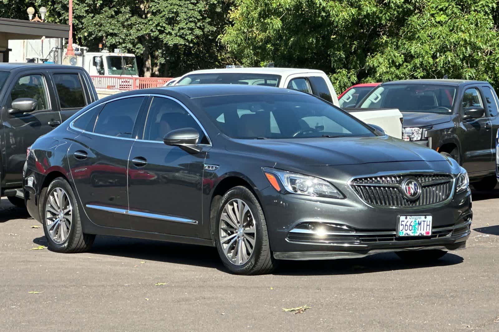Thumbnail: 2017 Buick LaCrosse - 9