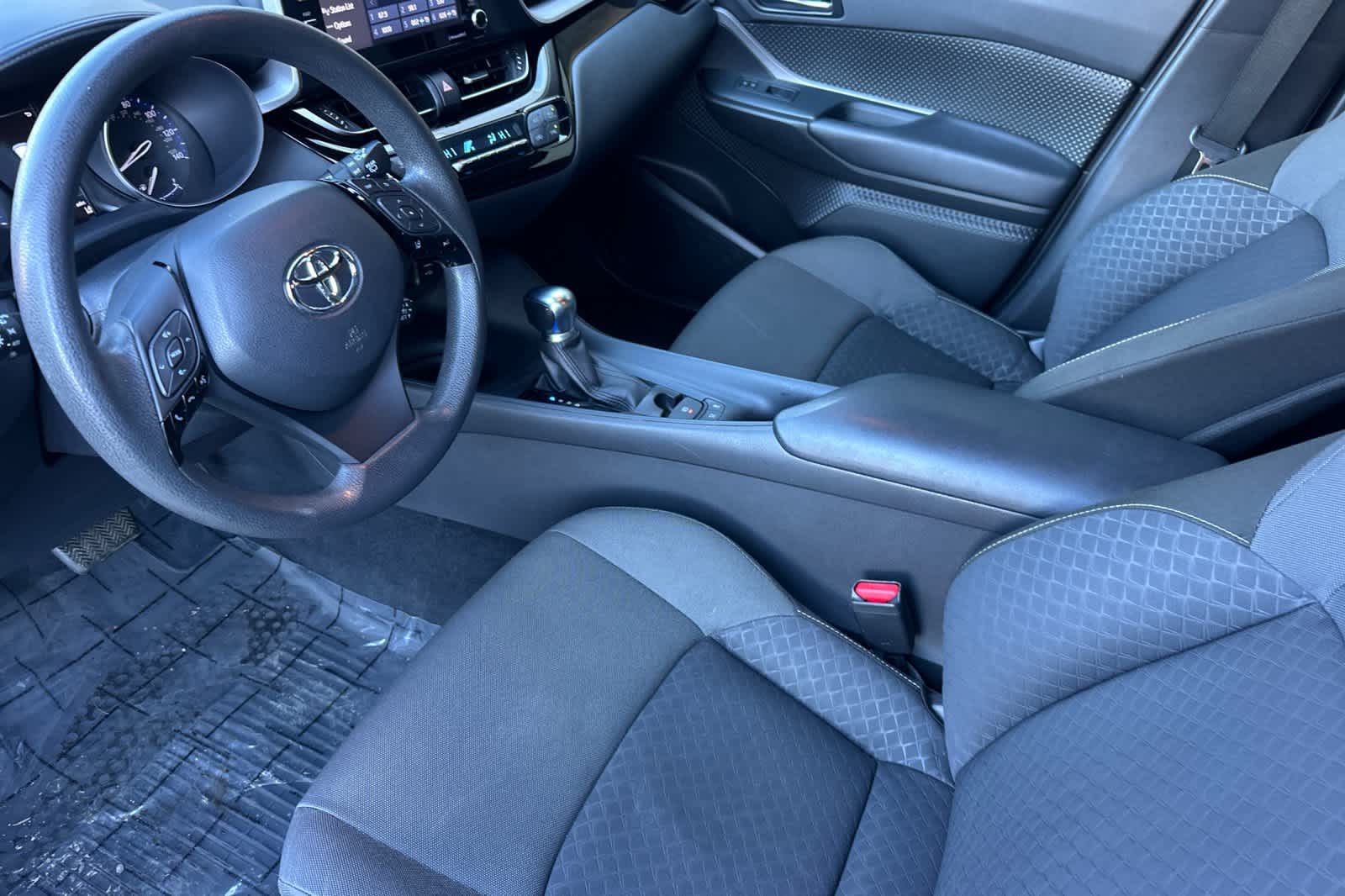 Thumbnail: 2021 Toyota C-HR - 11