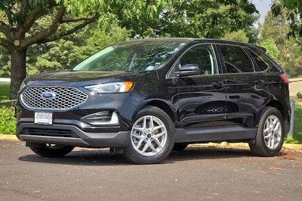 2024 Ford Edge SUV