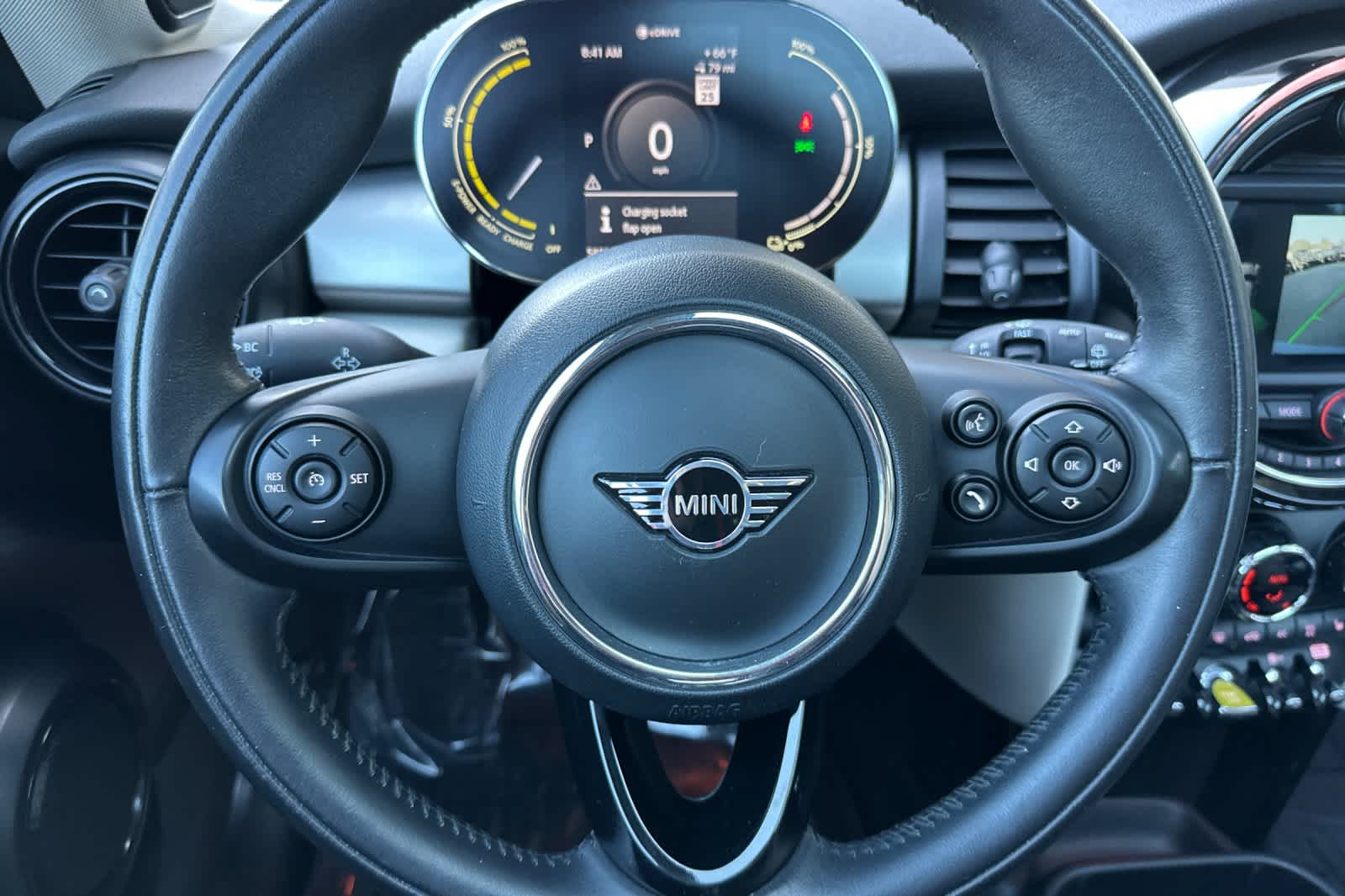 Thumbnail: 2021 MINI Cooper Hardtop - 24