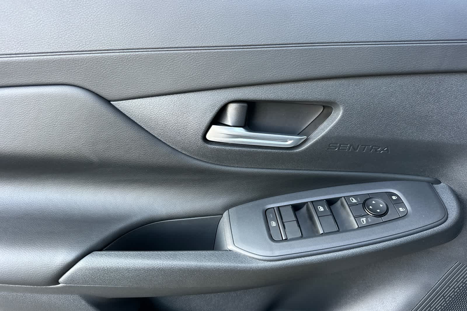 2026 Nissan Sentra SV - Photo 11