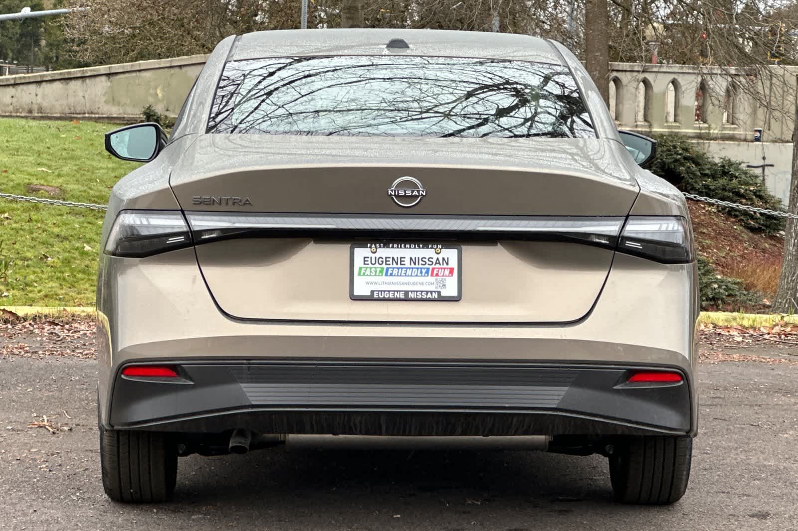 2026 Nissan Sentra SV - Photo 7