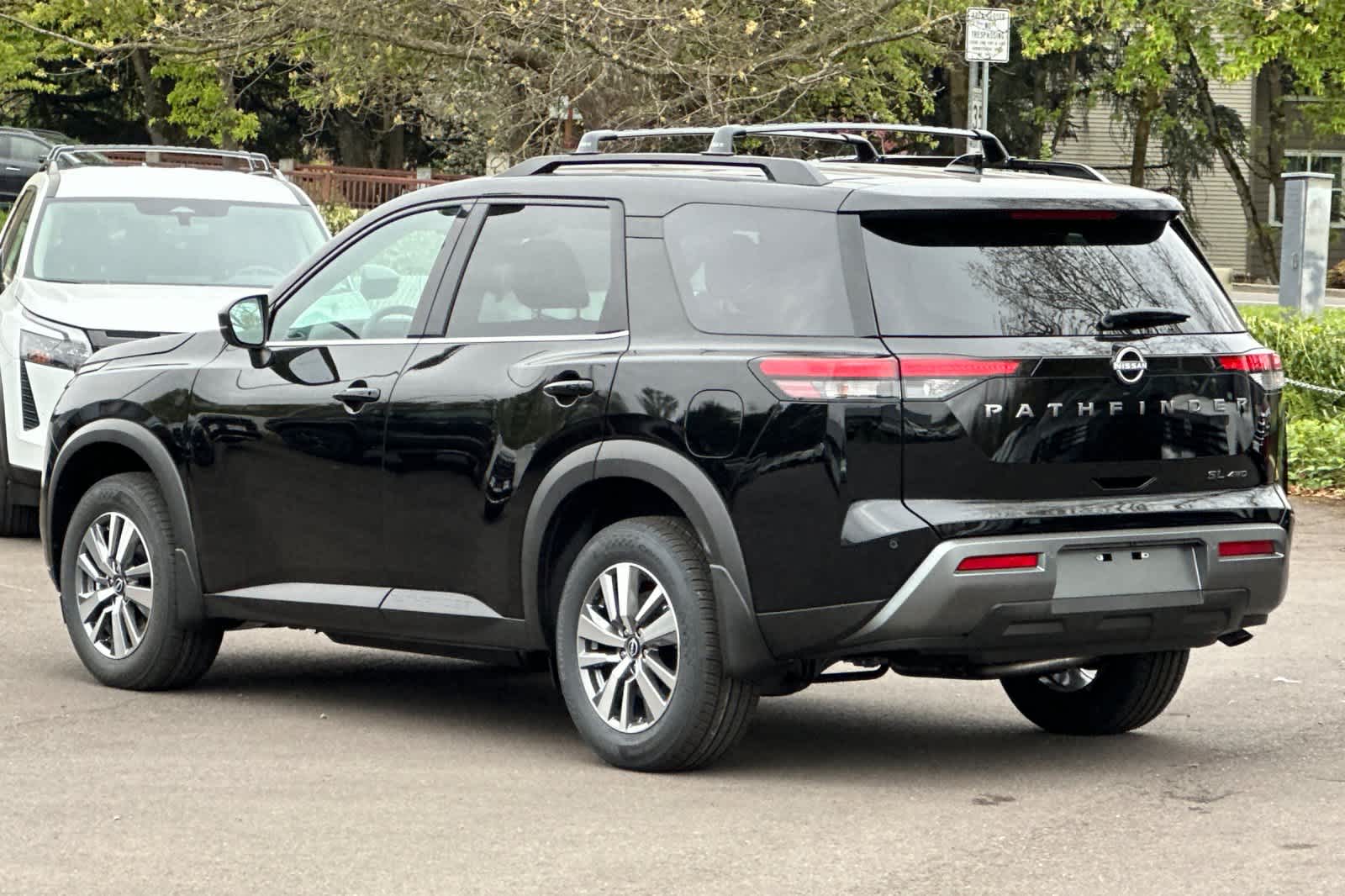 Thumbnail: 2026 Nissan Pathfinder - 6