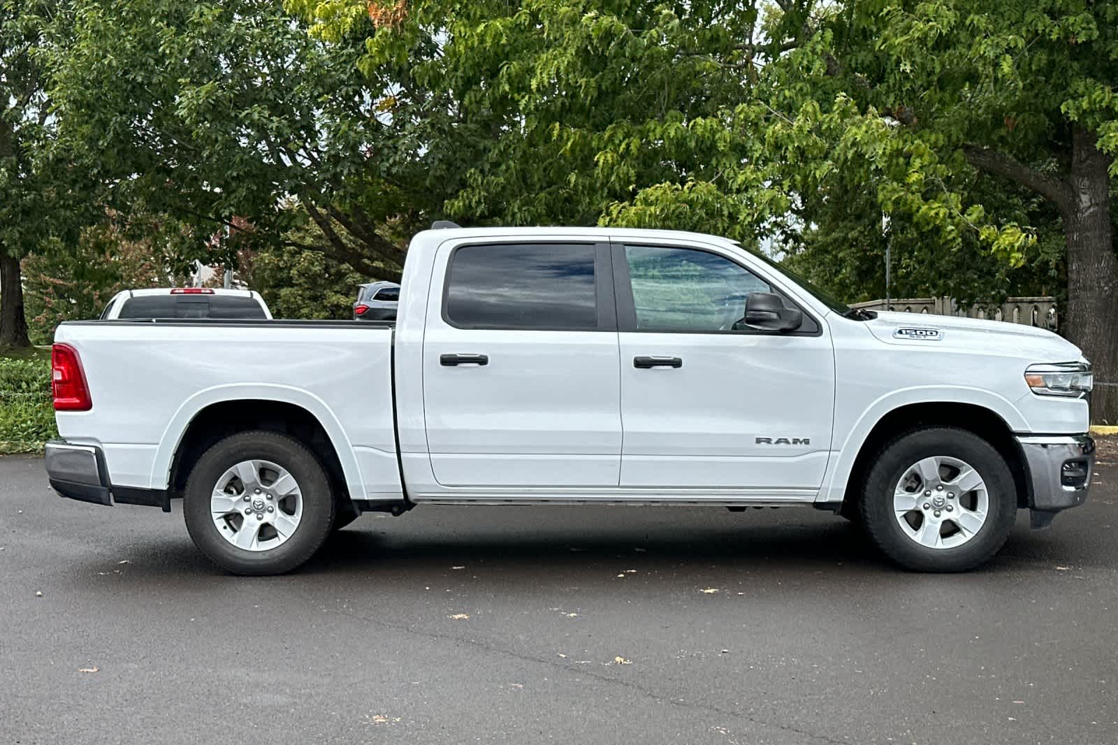 Thumbnail: 2025 RAM 1500 - 8