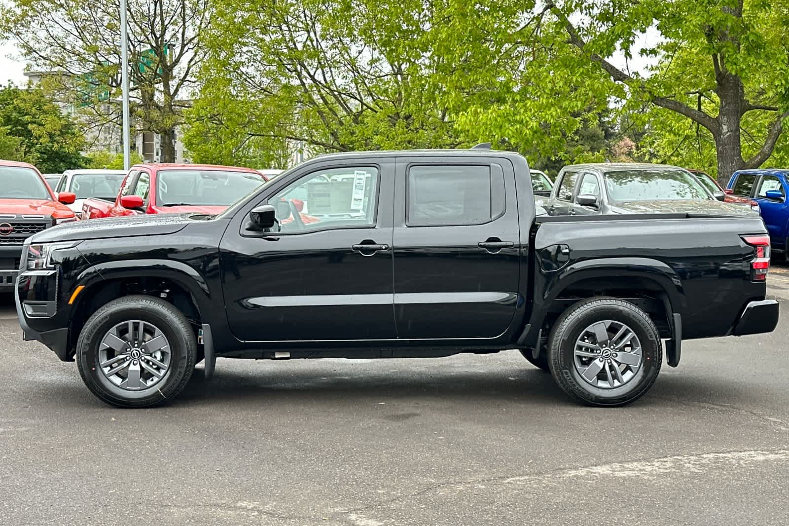 Thumbnail: 2025 Nissan Frontier - 5