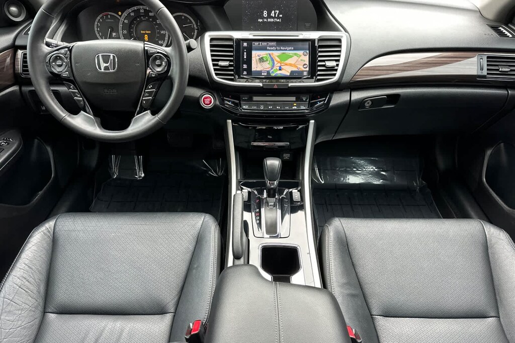 Used 2017 Honda Accord EX-L V6 w/Navi & Honda Sensing Sedan