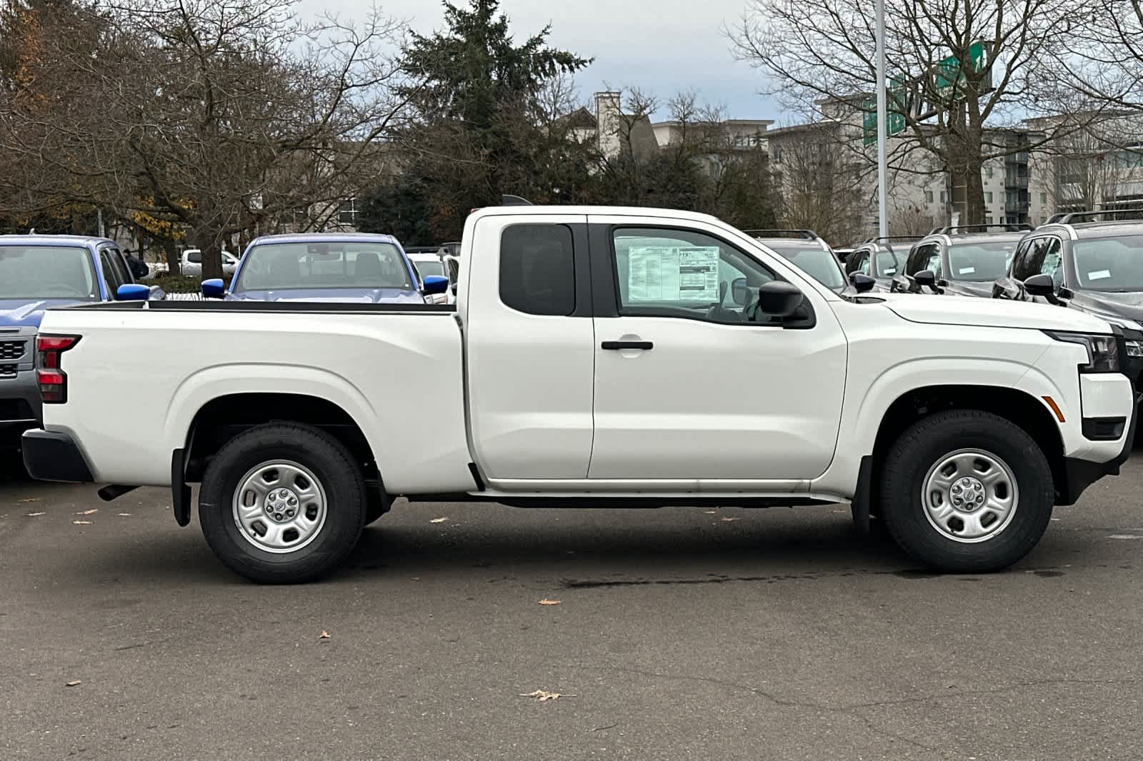 Thumbnail: 2026 Nissan Frontier - 8