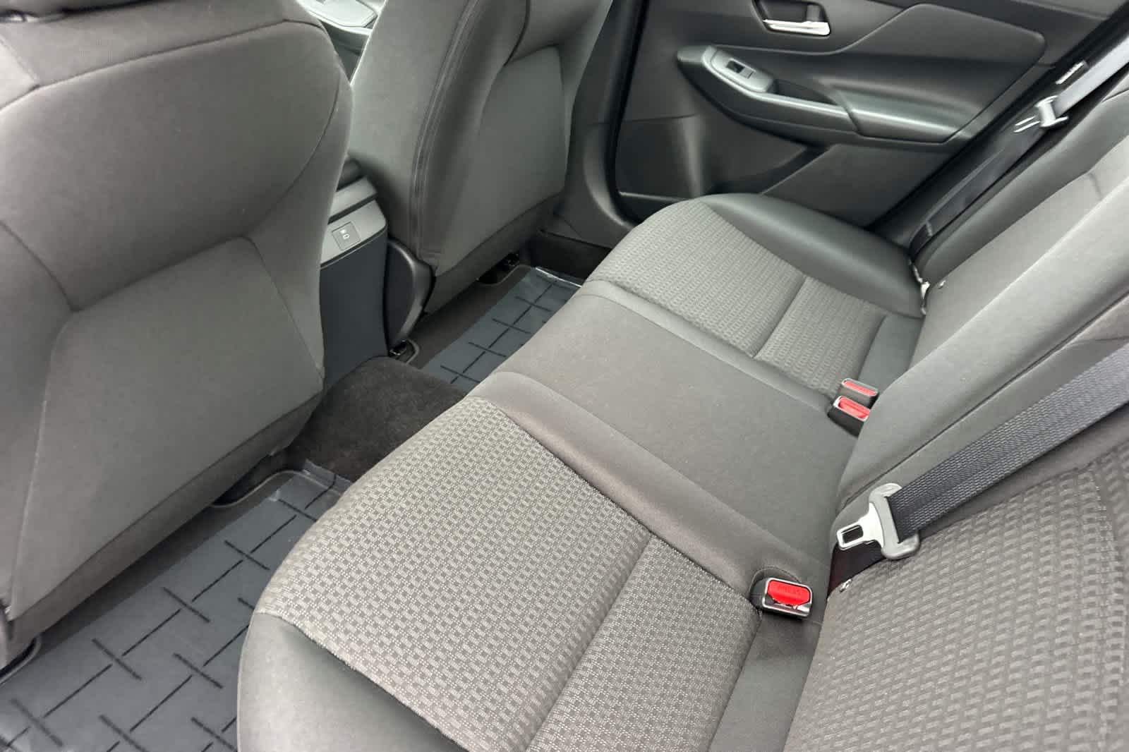 Thumbnail: 2026 Nissan Sentra - 3