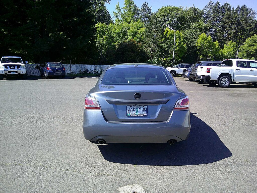 Used 2014 Nissan Altima 2.5 S Sedan