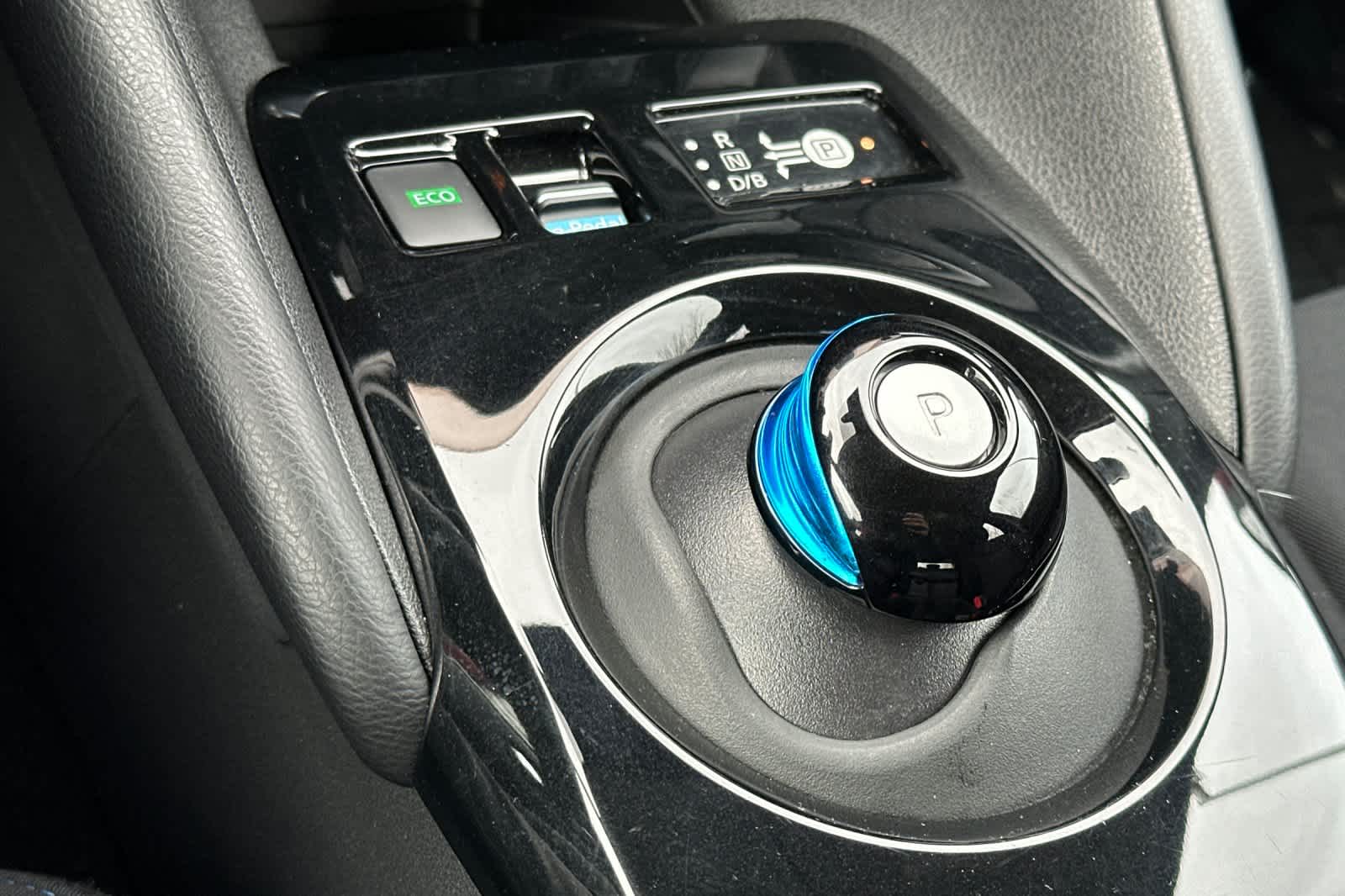 Thumbnail: 2020 Nissan Leaf - 22