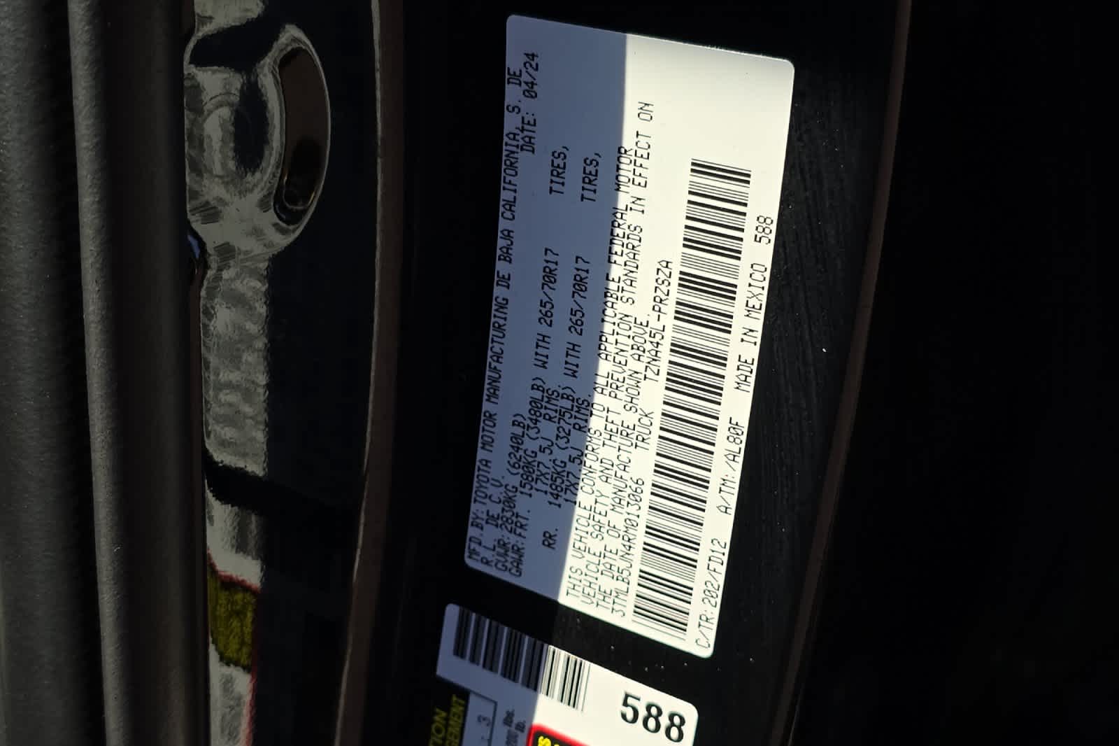 Thumbnail: 2024 Toyota Tacoma - 28