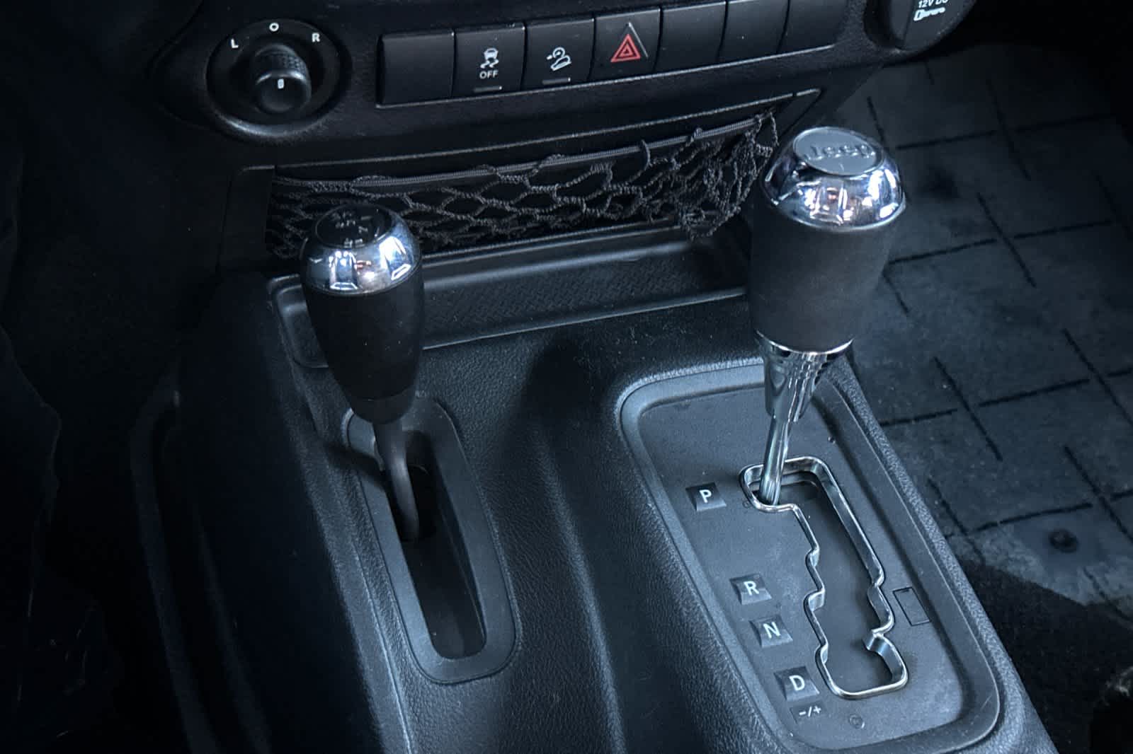 Thumbnail: 2016 Jeep Wrangler - 20