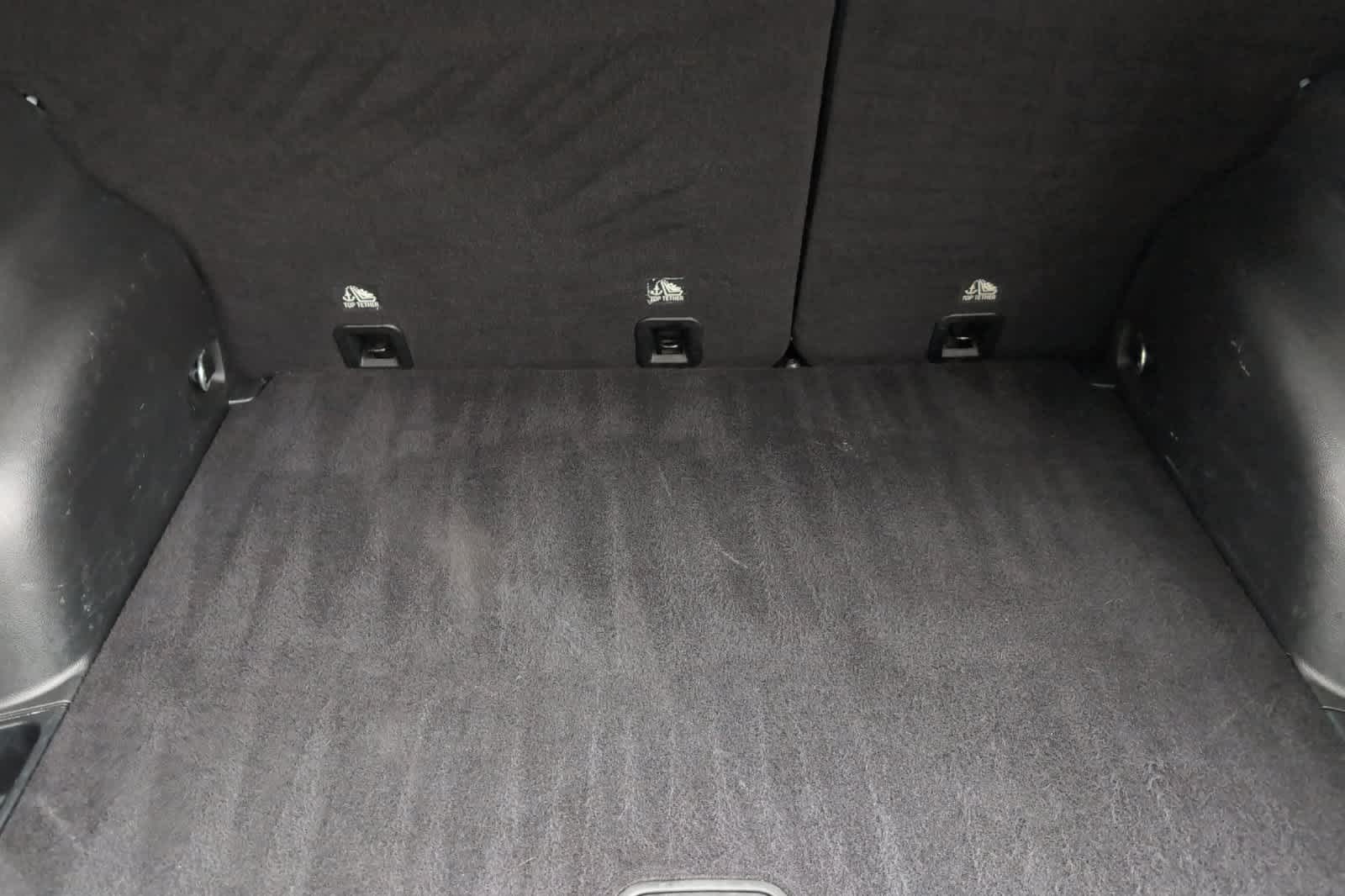 Thumbnail: 2023 Jeep Compass - 15