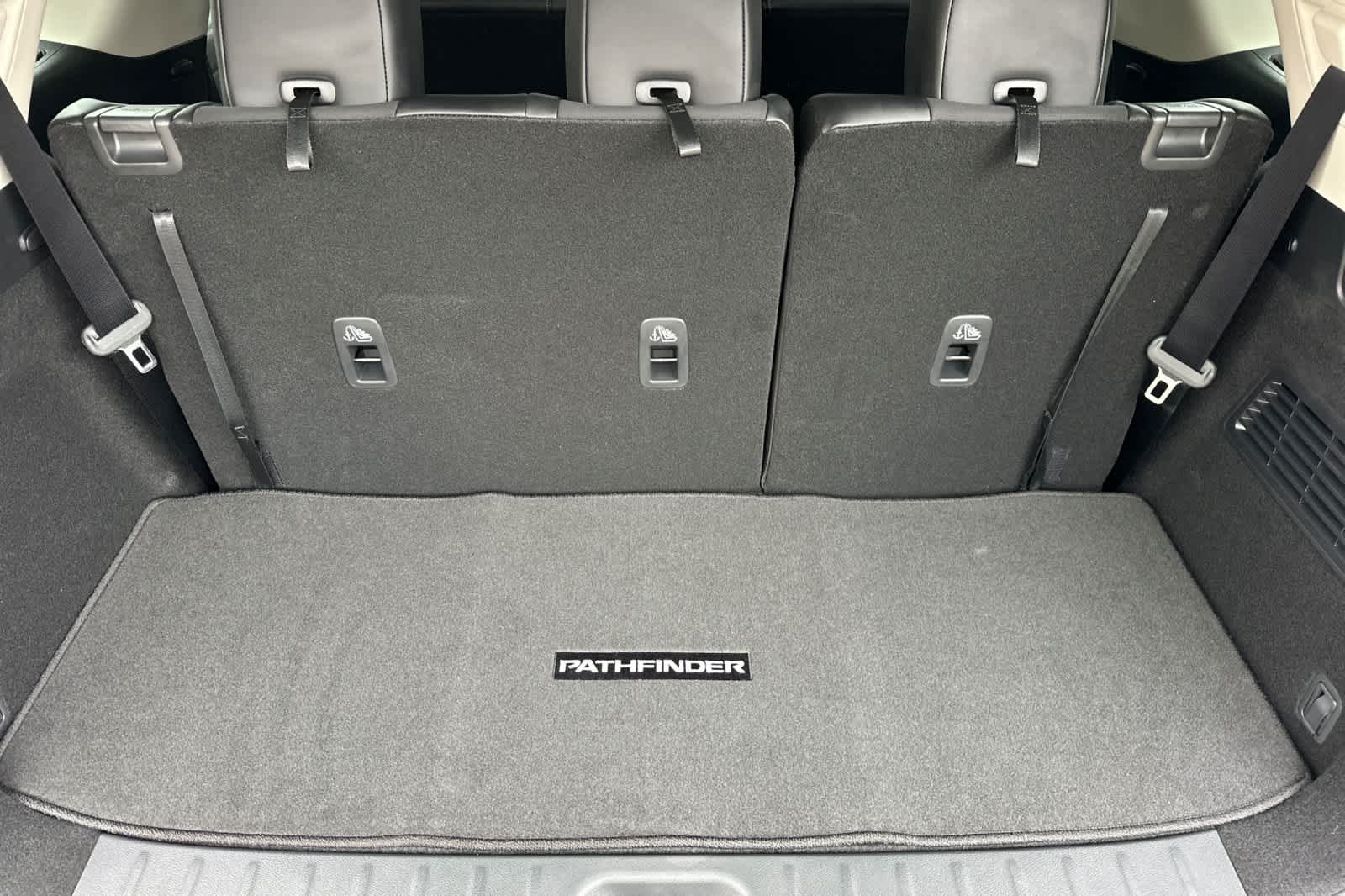 Thumbnail: 2026 Nissan Pathfinder - 15