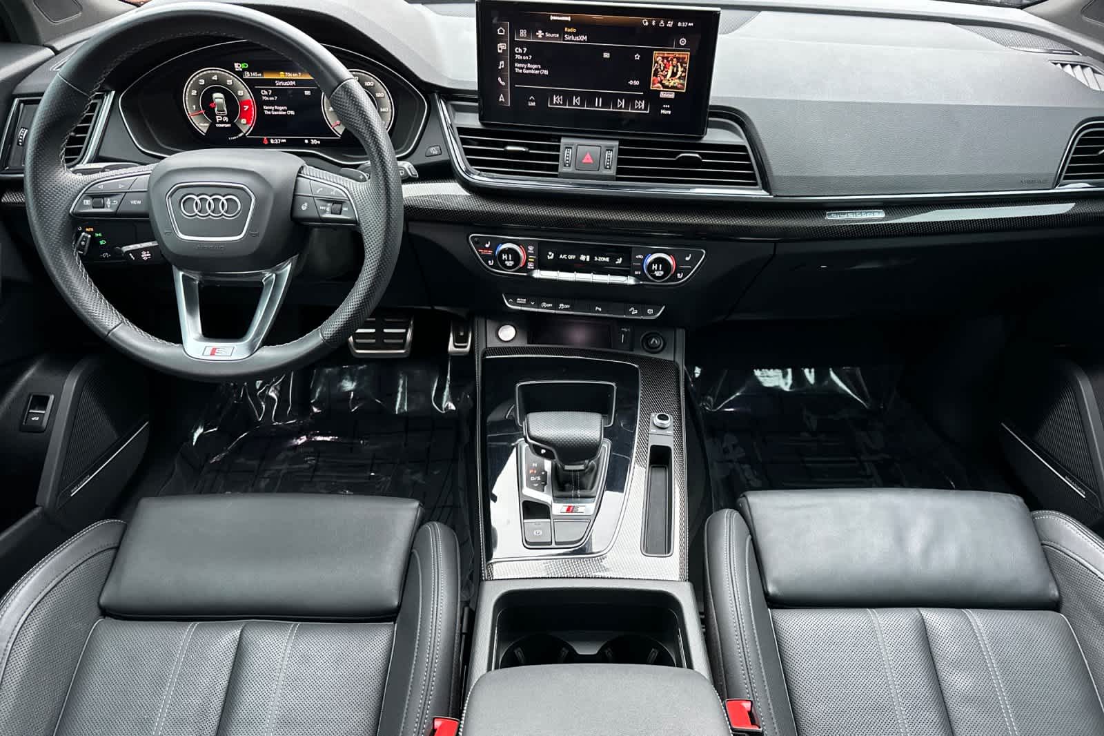 Thumbnail: 2022 Audi SQ5 - 3