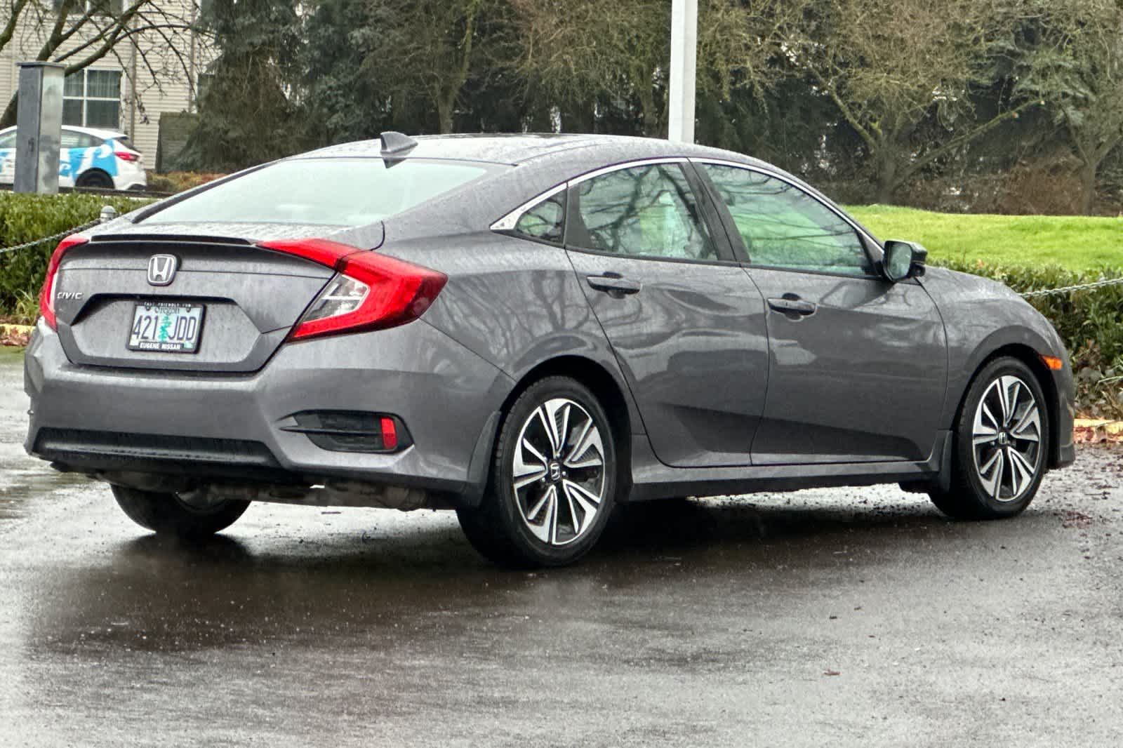 Thumbnail: 2016 Honda Civic - 2