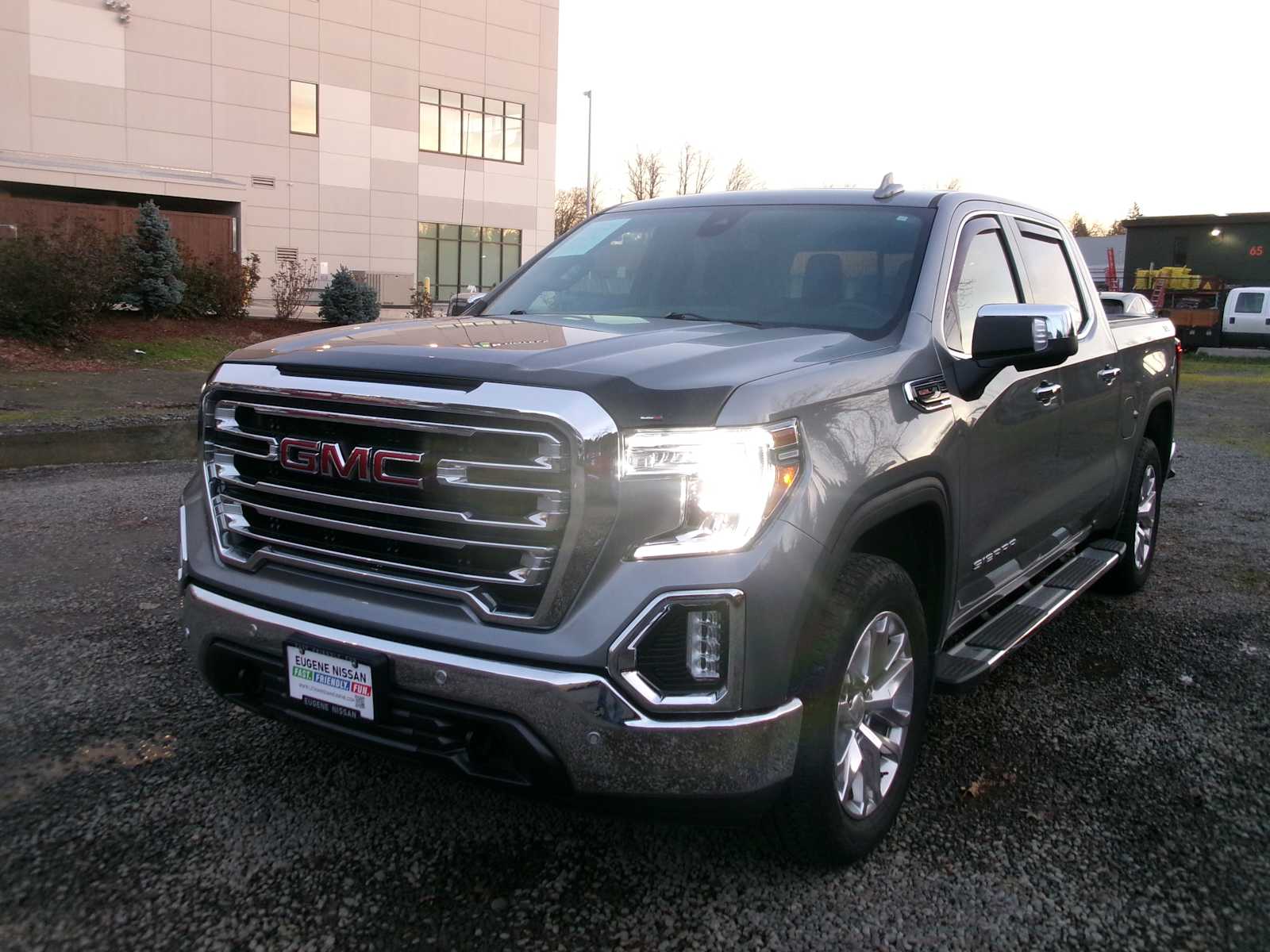 2020 GMC Sierra SLT's photo