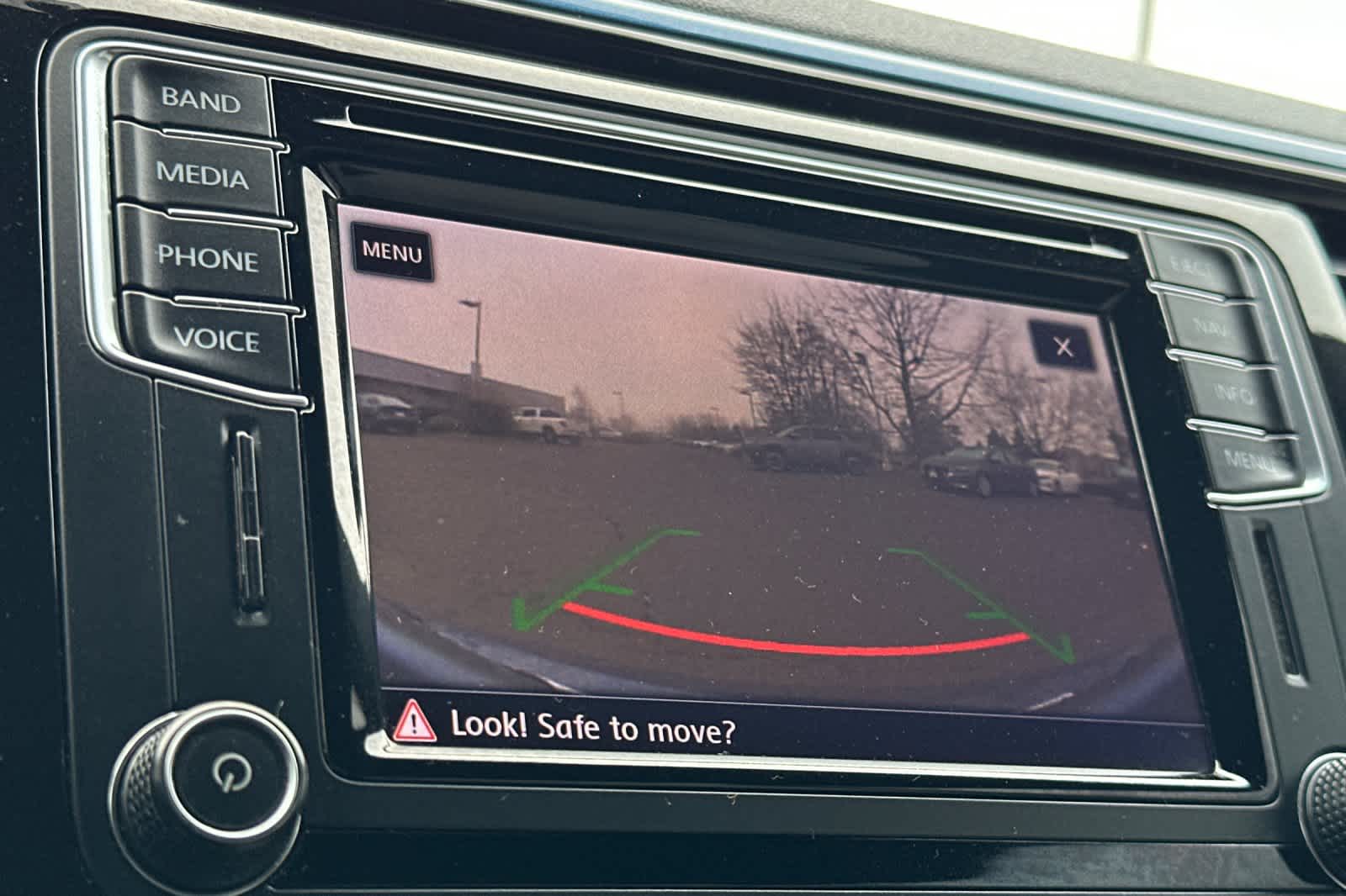 Thumbnail: 2017 Volkswagen Beetle - 20