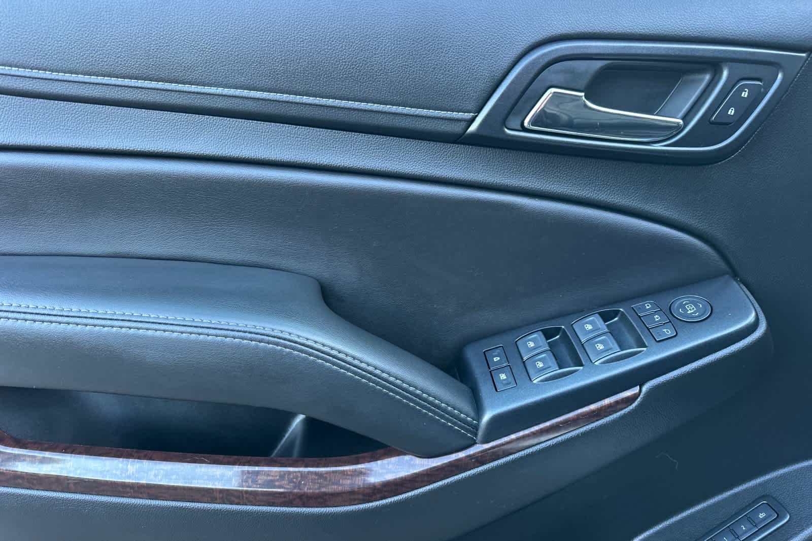 Thumbnail: 2019 GMC Yukon - 12