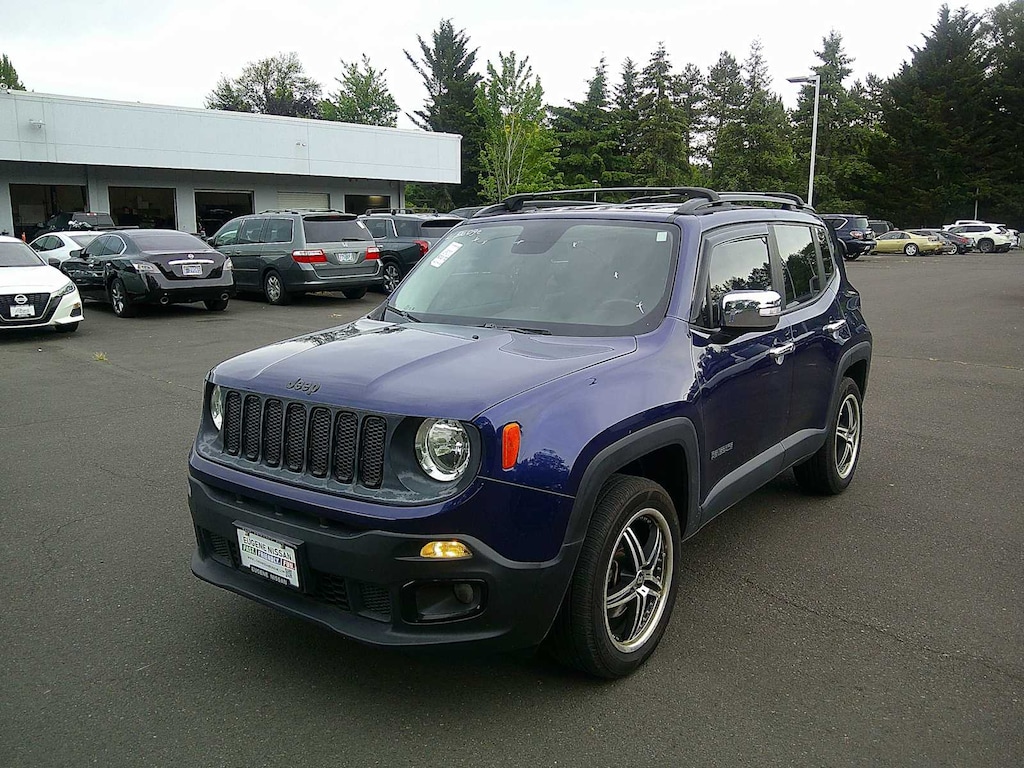 Used 2017 Jeep Renegade Latitude 4x4 SUV