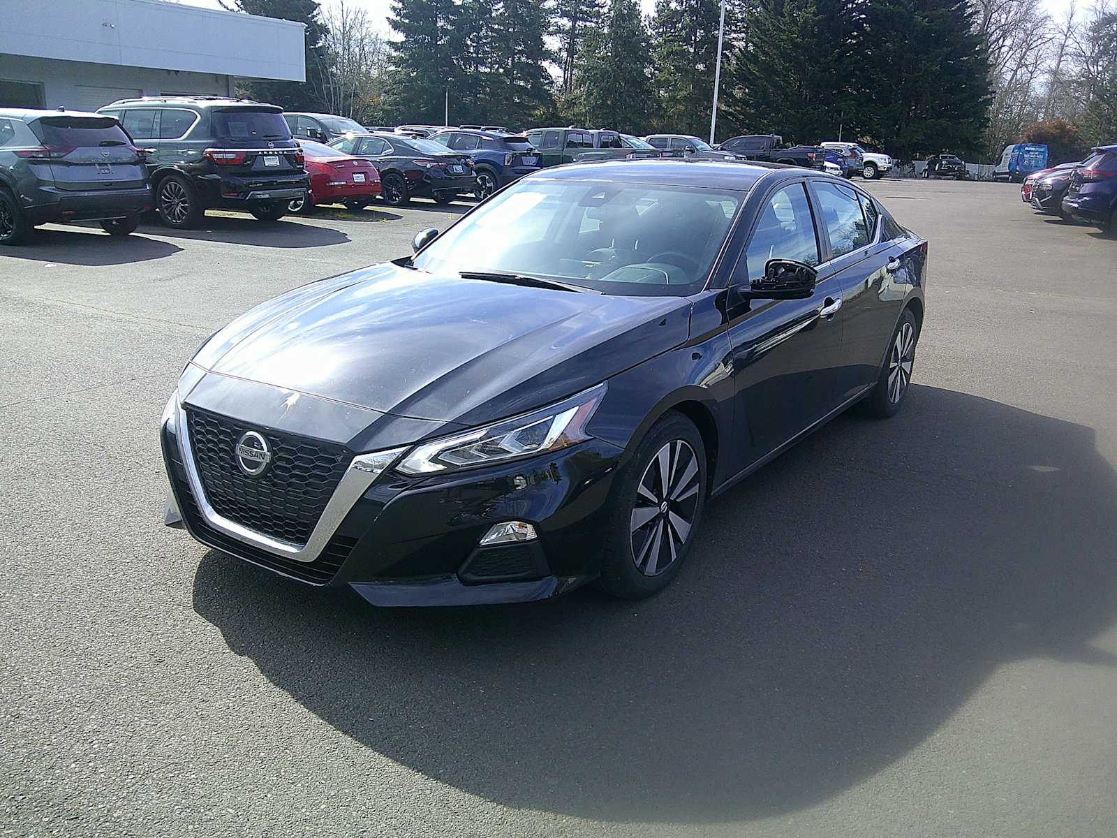 Thumbnail: 2021 Nissan Altima - 1