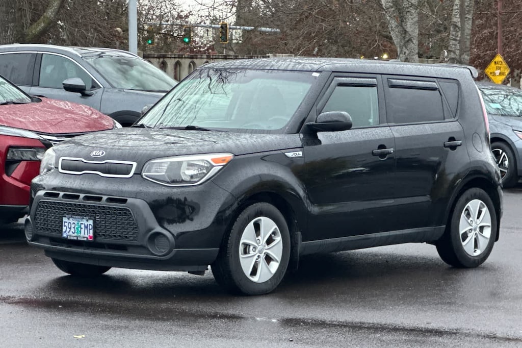Used 2015 Kia Soul Base FWD Hatchback