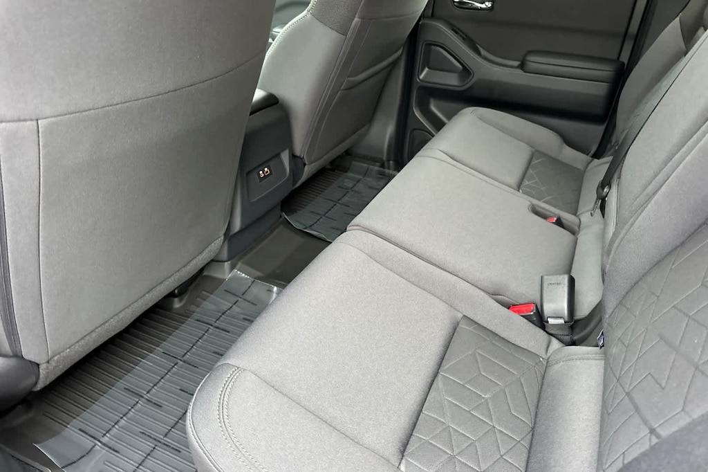 New 2026 Nissan Frontier SV Truck Crew Cab