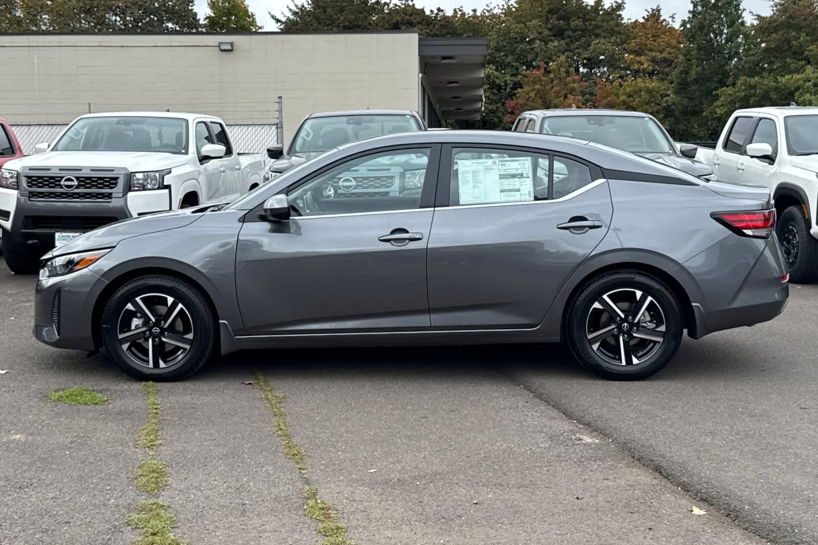 Thumbnail: 2025 Nissan Sentra - 5