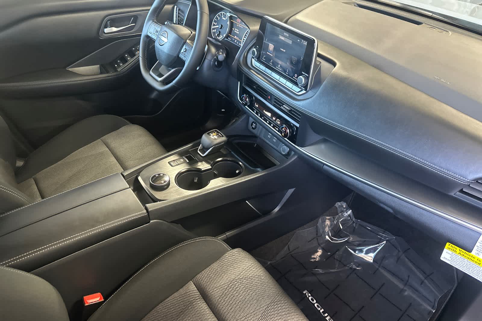 Thumbnail: 2026 Nissan Rogue - 16