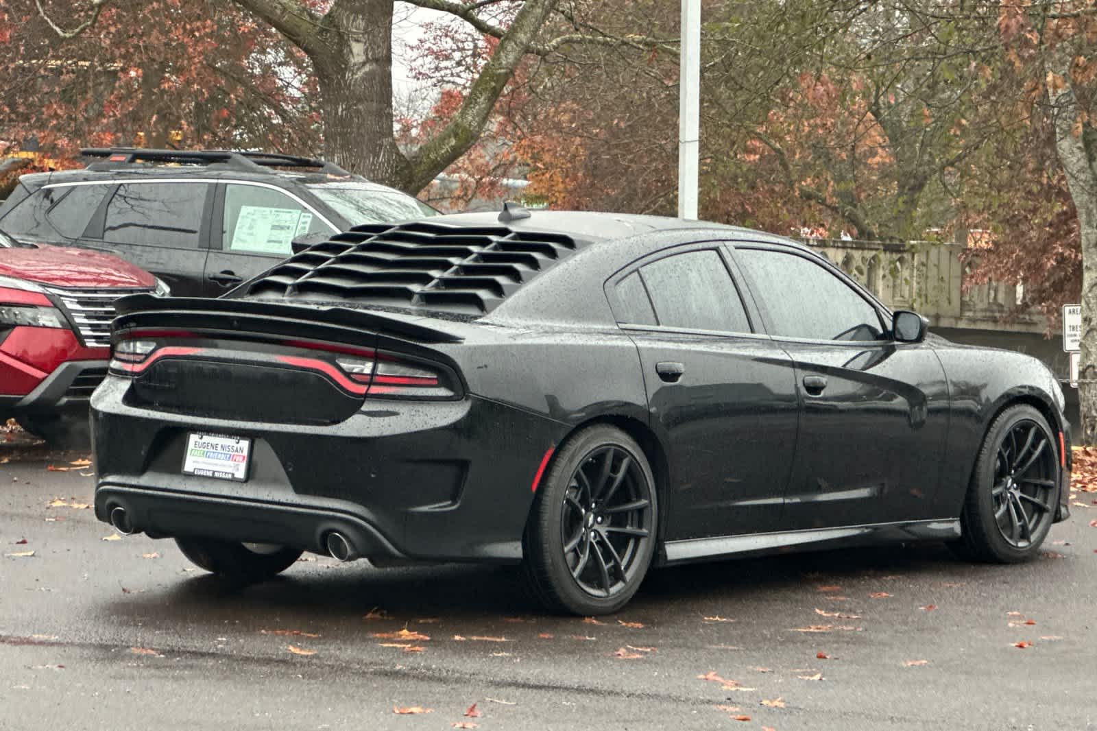 2017 Dodge Charger R/T 392 photo 2