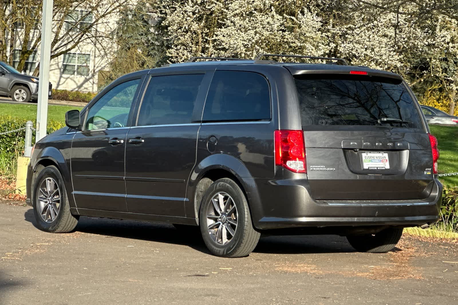 Thumbnail: 2017 Dodge Grand Caravan - 6