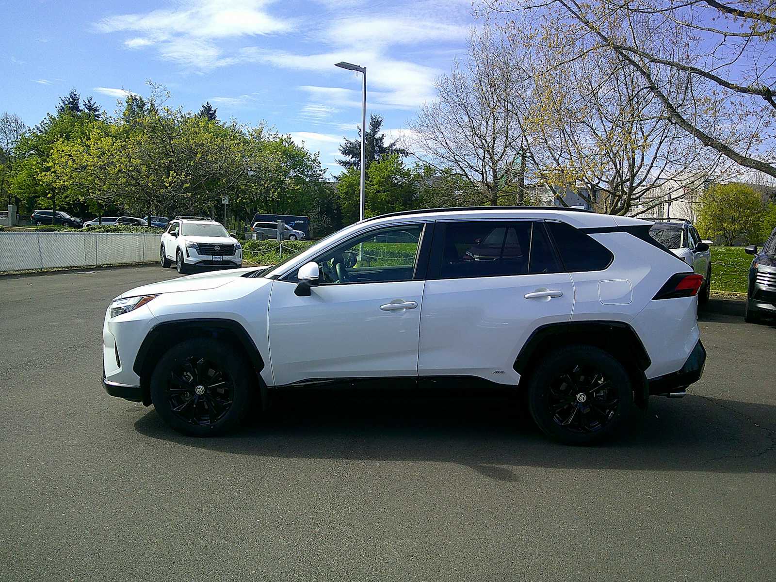 Thumbnail: 2024 Toyota RAV4 - 2