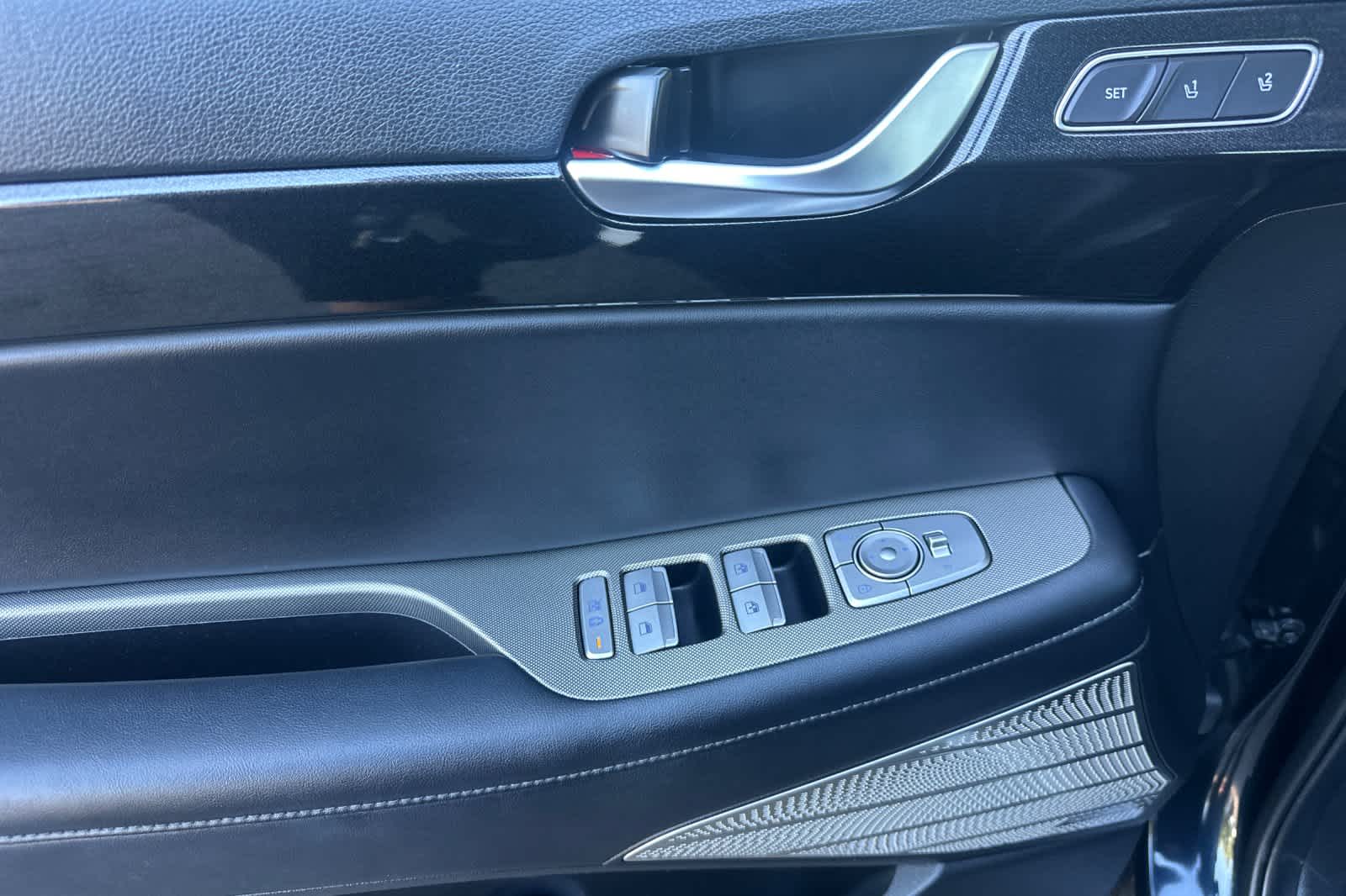 2021 Hyundai Palisade Limited - Photo 12