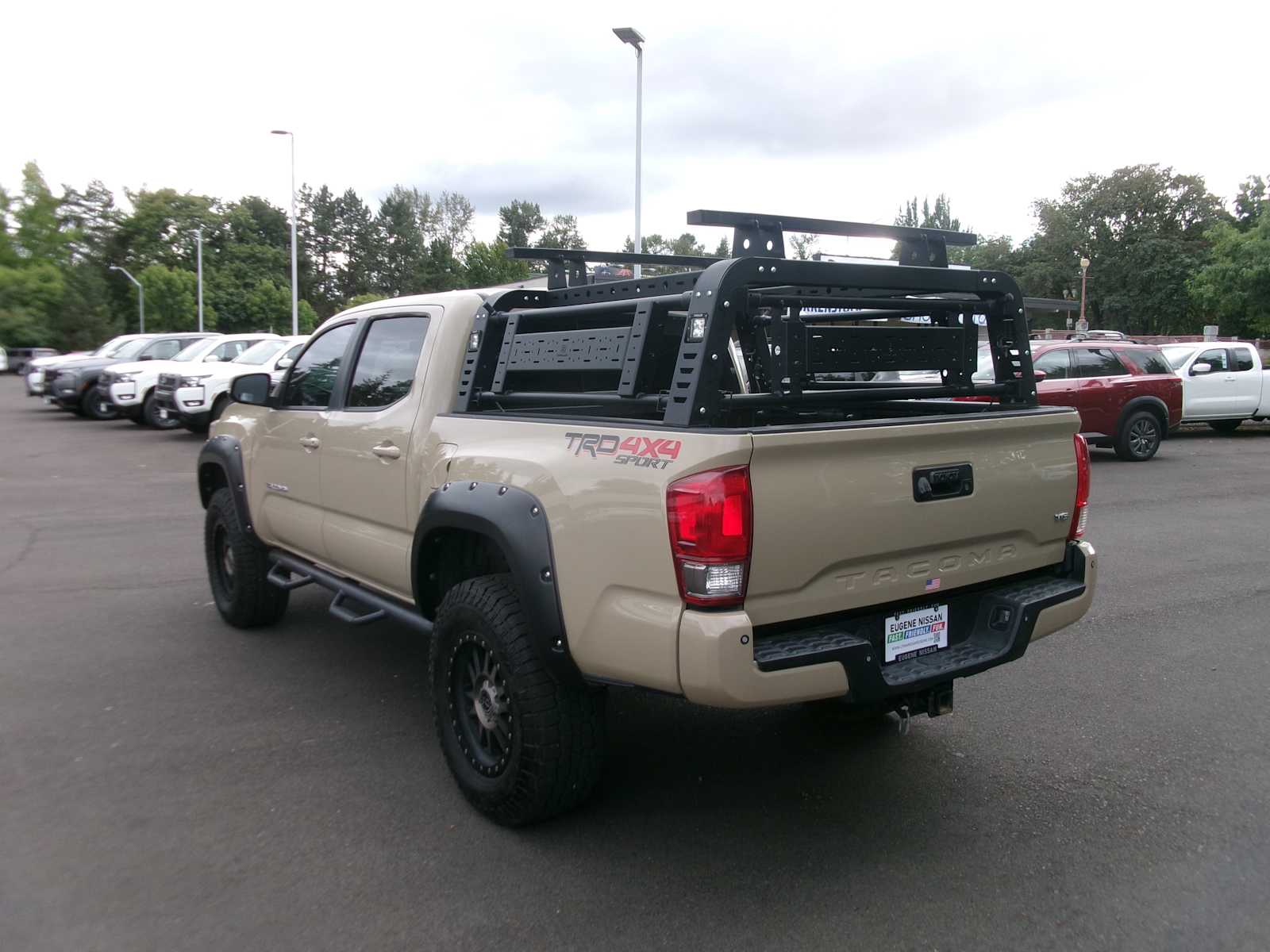 Thumbnail: 2017 Toyota Tacoma - 3