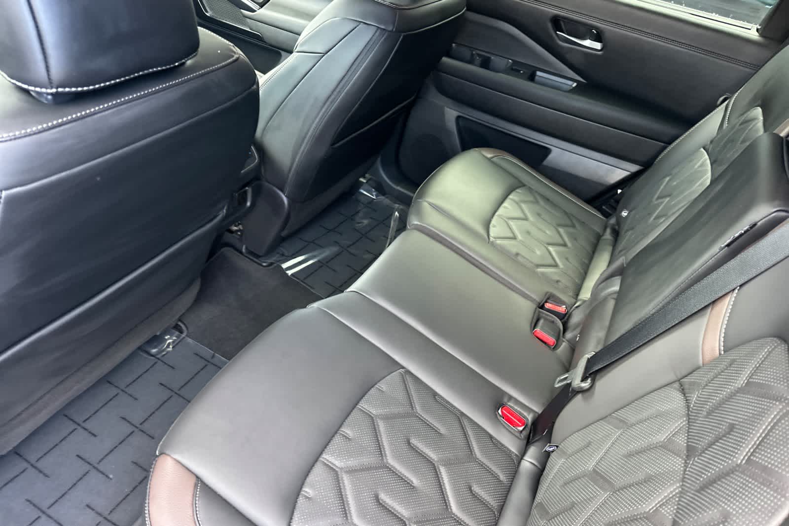 Thumbnail: 2026 Nissan Pathfinder - 4