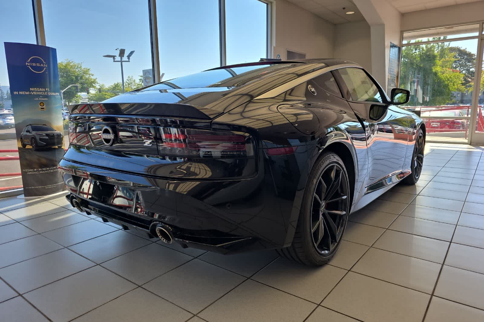 Thumbnail: 2025 Nissan Z - 2