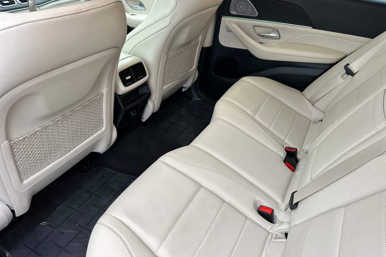 Thumbnail: 2021 Mercedes-Benz GLE - 4