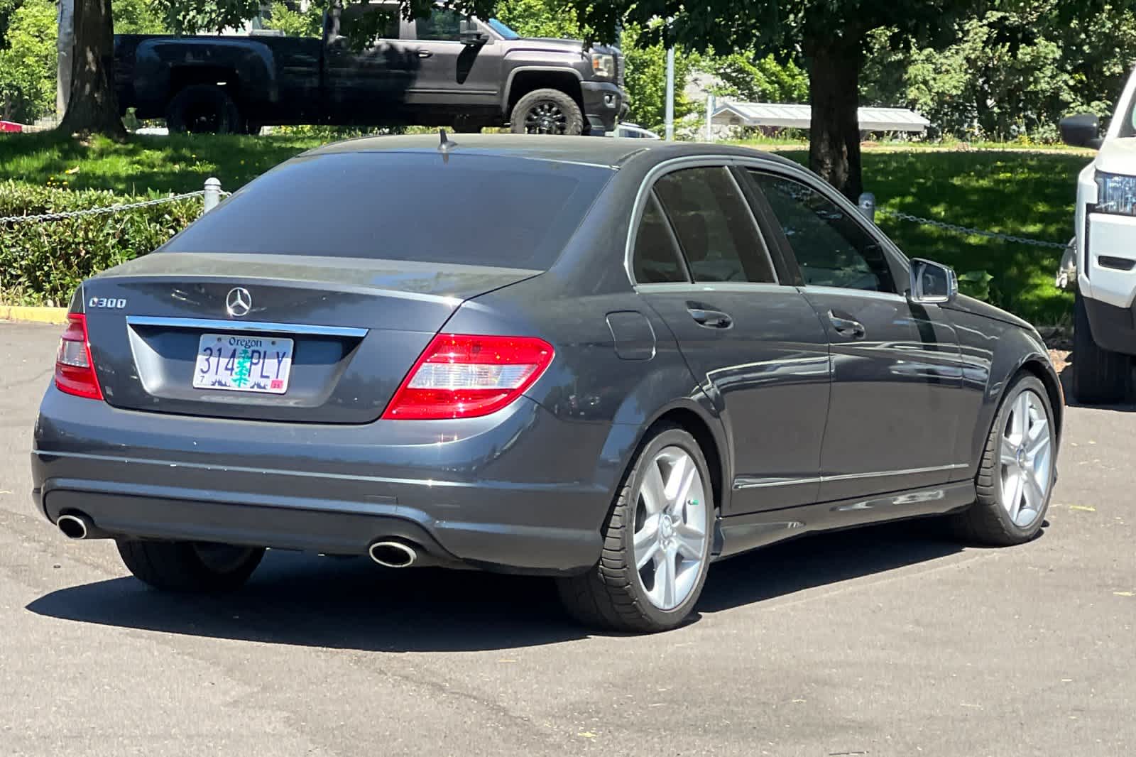 Used 2010 Mercedes-Benz C-Class C300 Luxury with VIN WDDGF5EB6AR125494 for sale in Eugene, OR