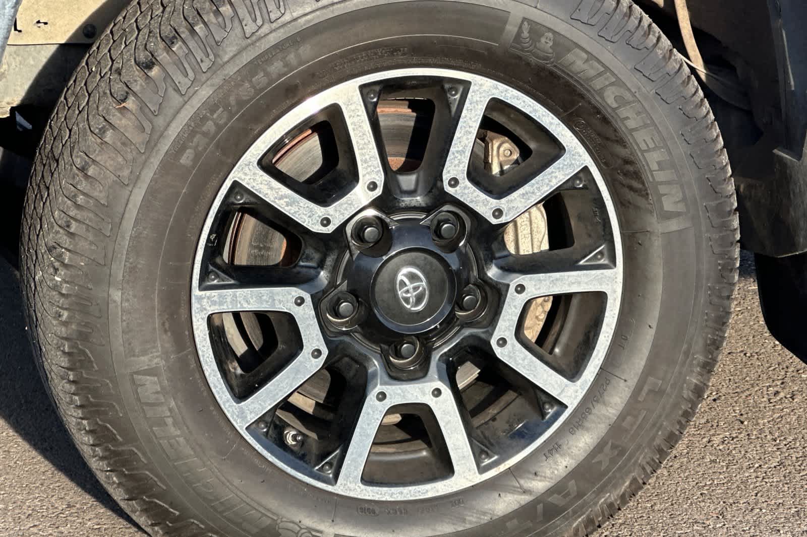 Thumbnail: 2016 Toyota Tundra - 24