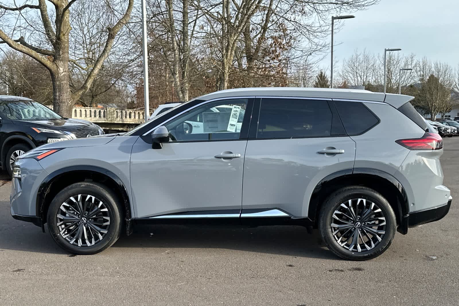 Thumbnail: 2025 Nissan Rogue - 5