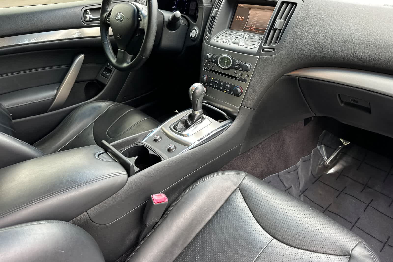 Thumbnail: 2012 INFINITI G37 - 15