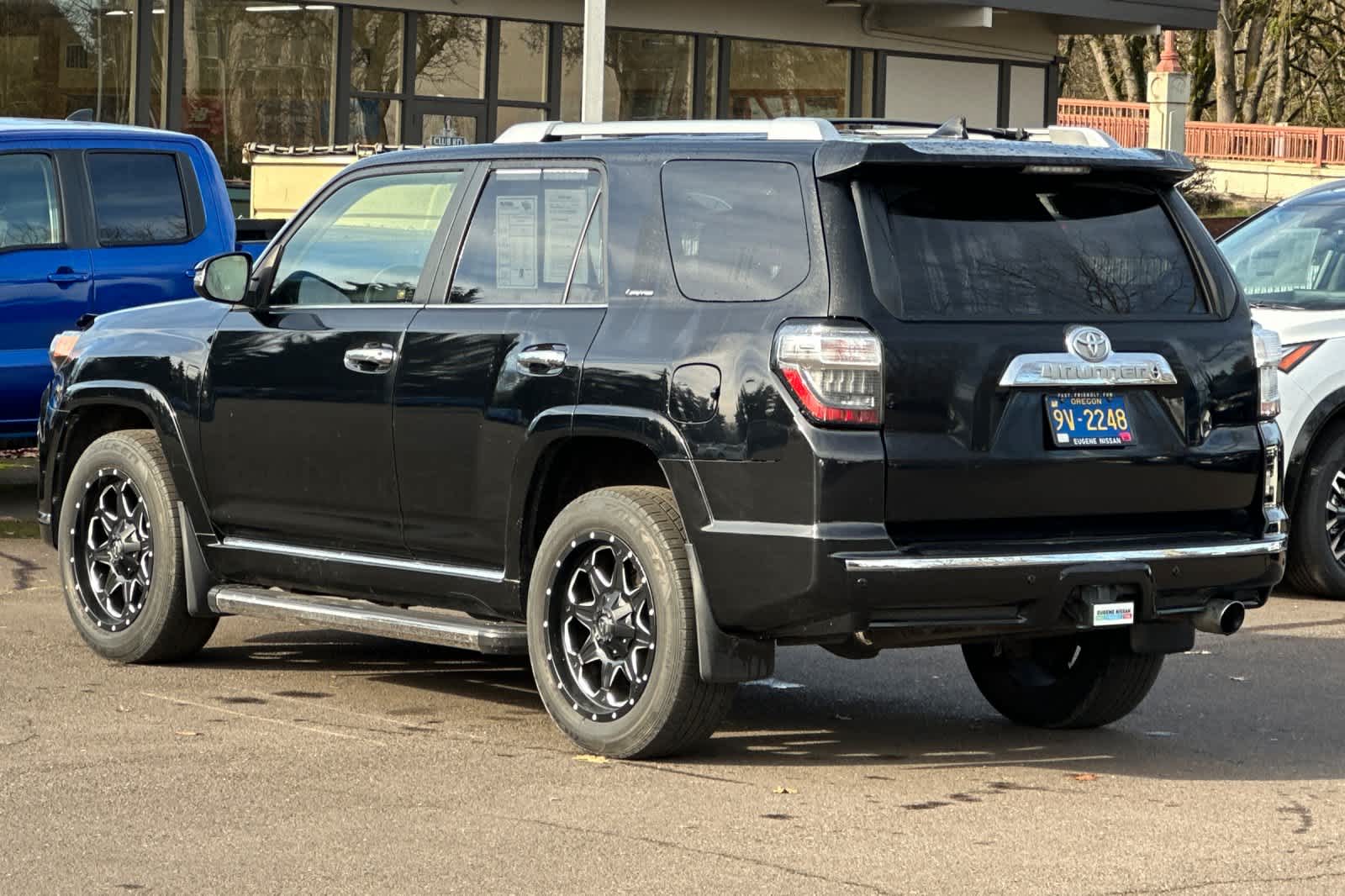 Thumbnail: 2018 Toyota 4Runner - 6