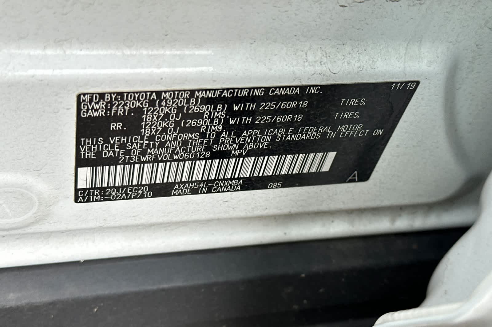 Thumbnail: 2020 Toyota RAV4 - 30